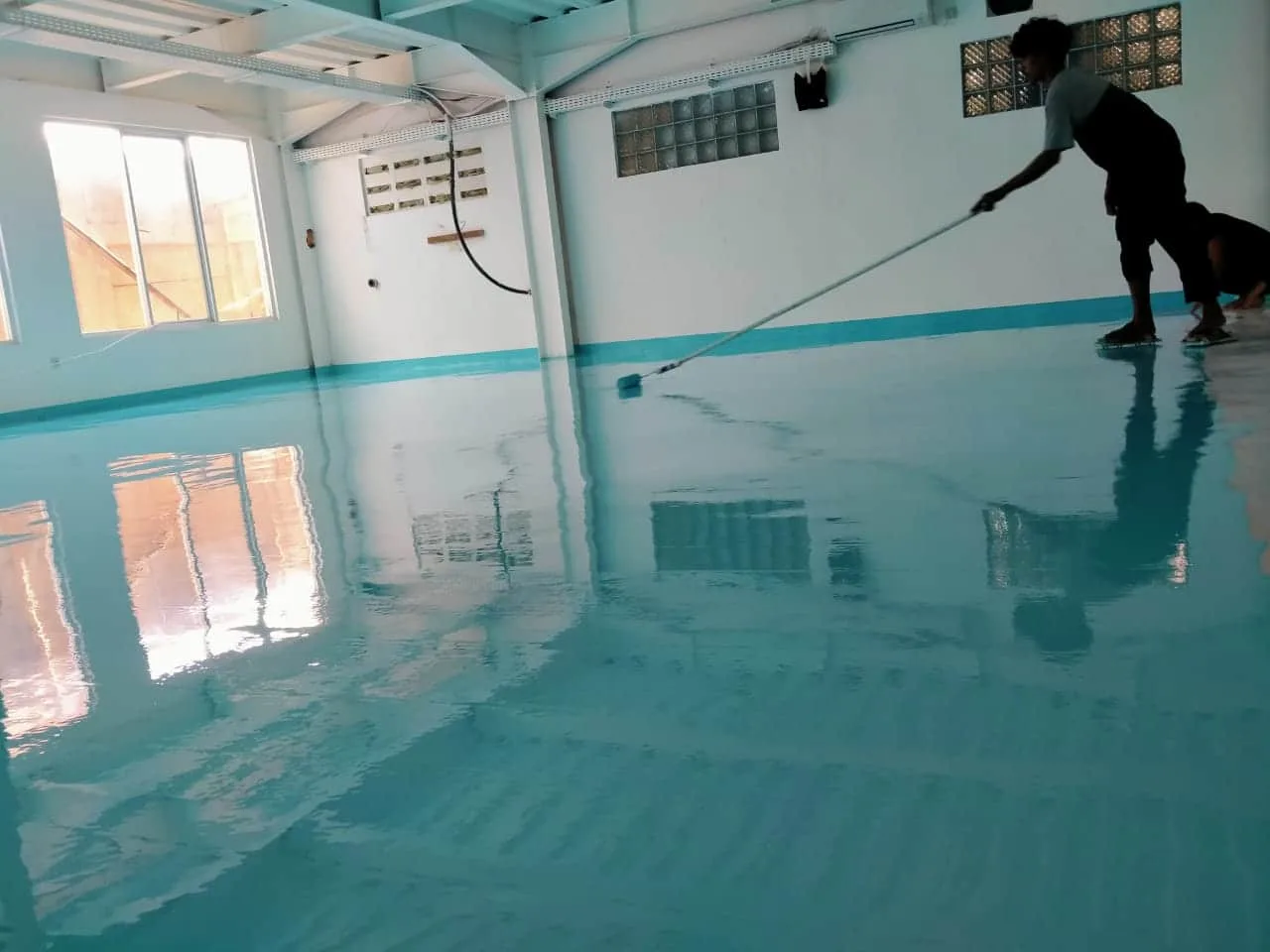 Jasa epoxy mengkilap